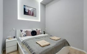 Central Studio At Oktogon