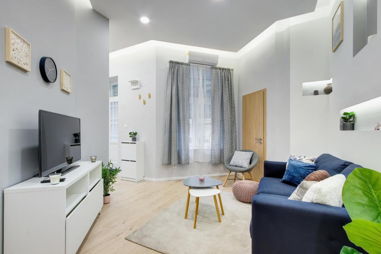 Central Studio At Oktogon Budapest Kültér fotó